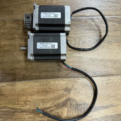 Motor 57CM23-3A (hàng tháo máy đã test như hình, mới 95%) (Motor 57CM23-3A (hàng tháo máy đã test như hình, mới 95%))