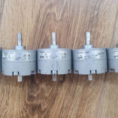 Xilanh xoay - Bộ truyền động quay SMC CRB2BW20-180SZ CRB2BW30-180SZ (hàng tháo máy) (CRB2BW20-180SZ)