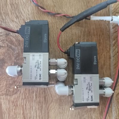 Van điện từ SMC VK332V-5GS-01-F (kèm phụ kiện như hình) ()